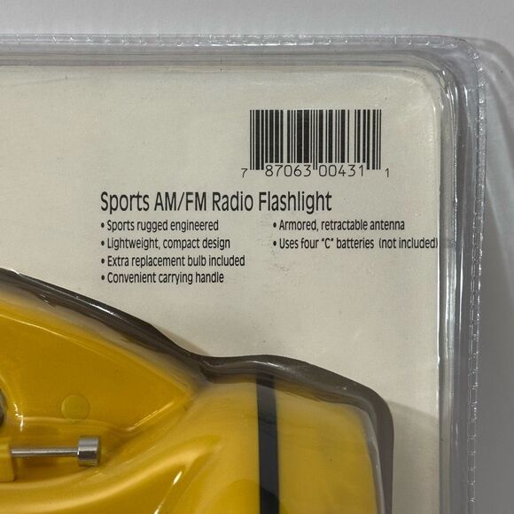 Wilson Sports AM/FM Radio Flashlight Yellow New - Picture 3 of 13